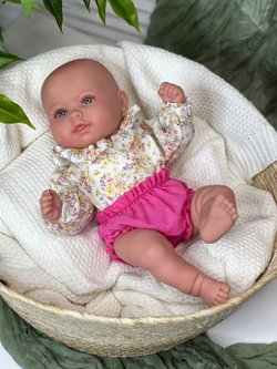 Кукла для девочки мягконабивная Манолита 38см (3110)