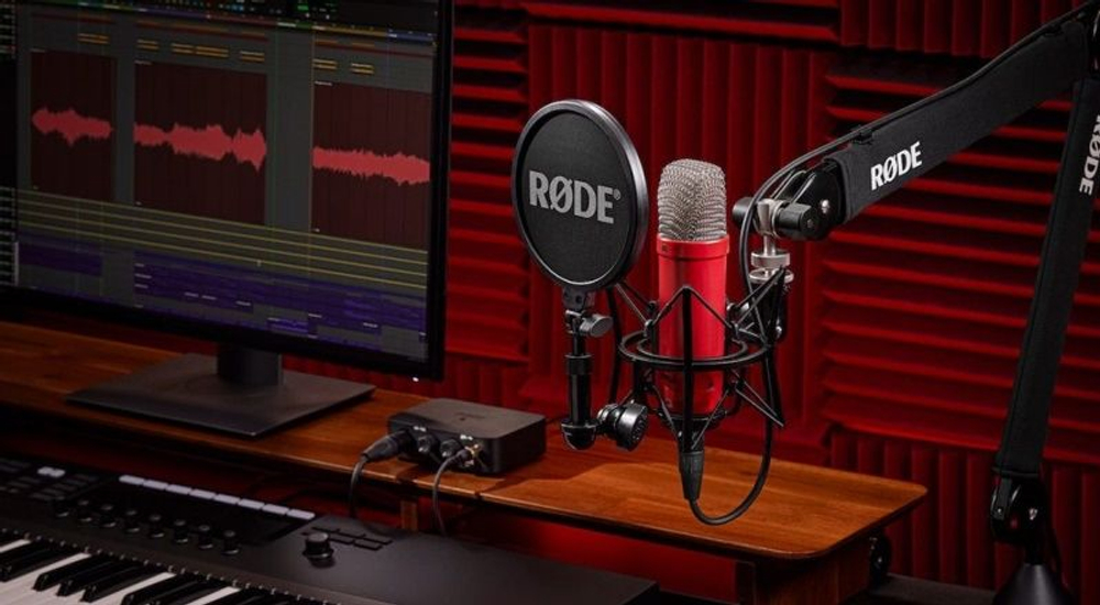 Микрофон Rode NT1 Signature Series blue