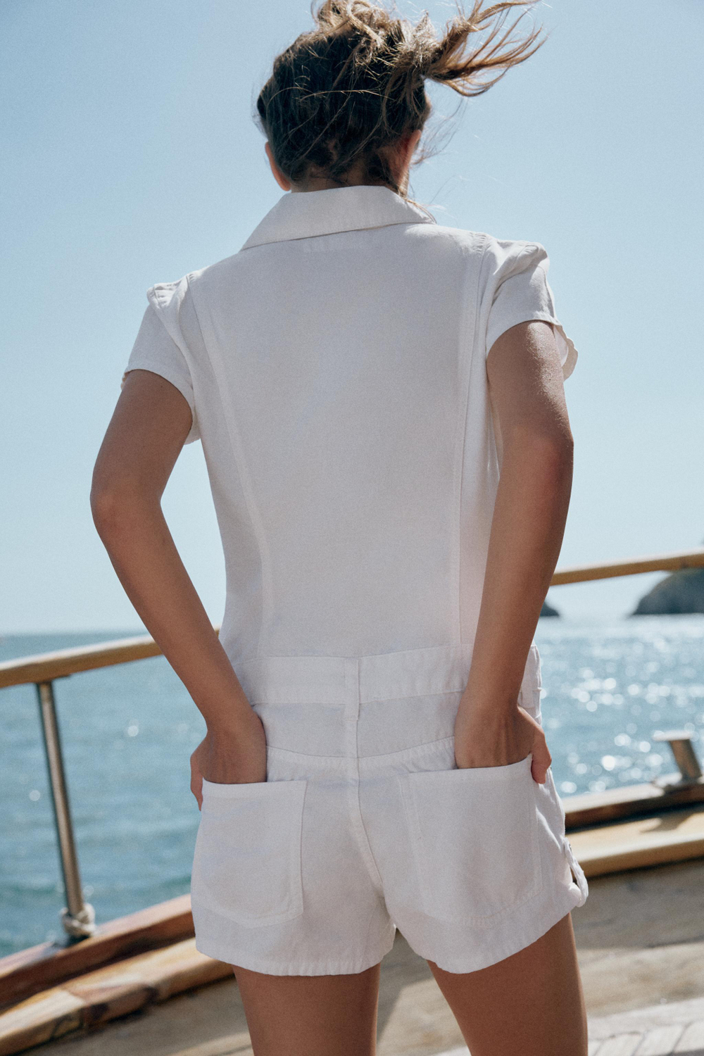 КОРОТКИЙ КОМБИНЕЗОН С КАРМАНАМИ — ZARA