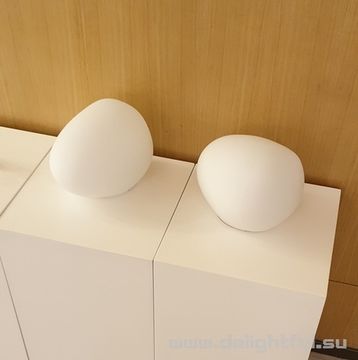 Foscarini Gregg table lamp