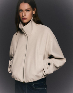 BERSHKA Мягкая куртка на молнии, экрю