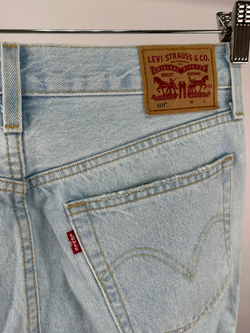 Джинсы Levis