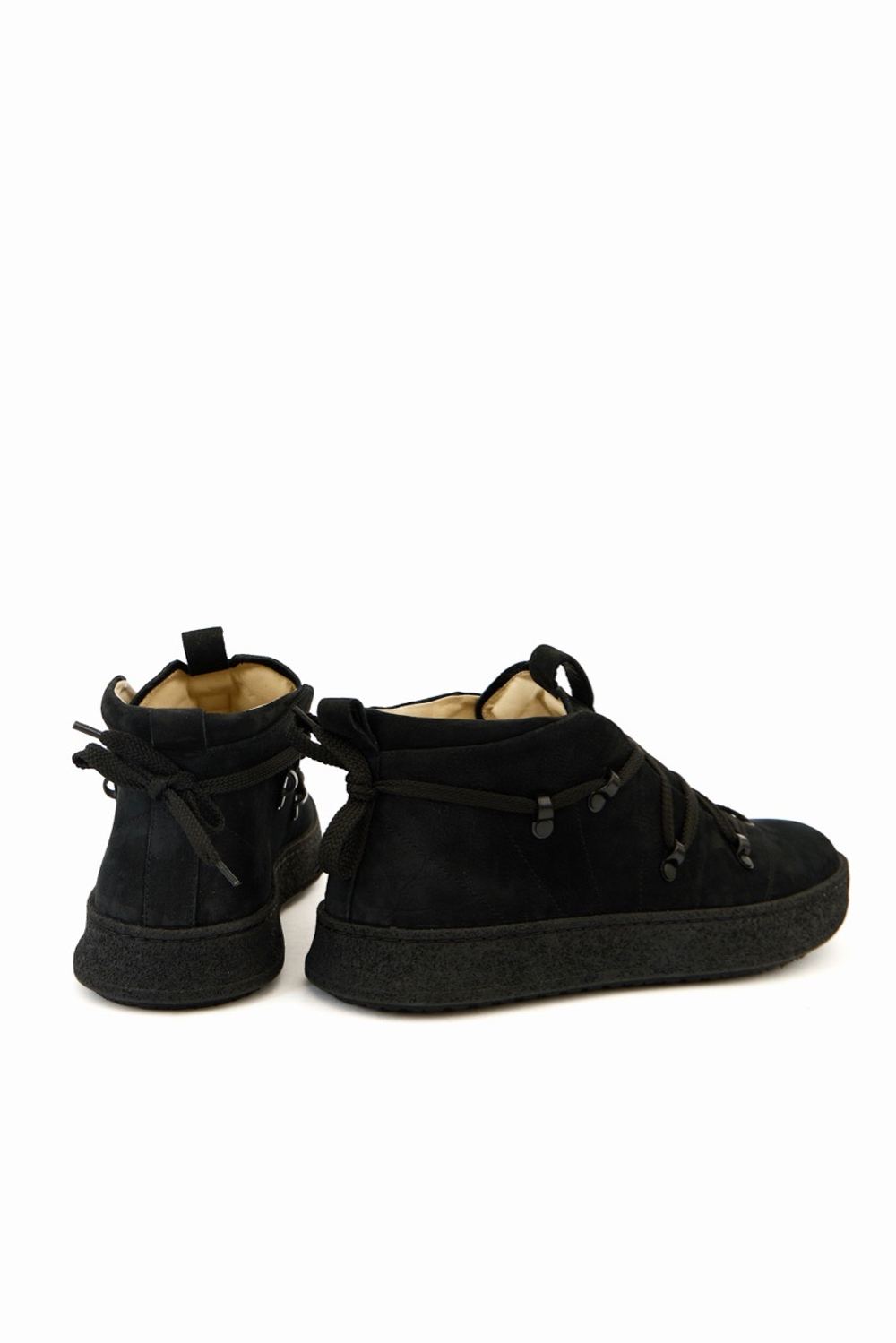LUCH Black