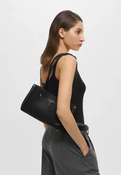 Сумка  женская  GUESS