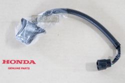 33720-KZZ-J01.  LIGHT ASSY., LICENSE