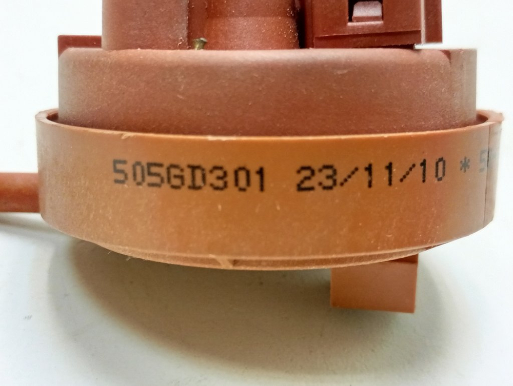45У82 кт60 Датчик уровня воды для стиральной машины Атлант 58-38-250 б/у