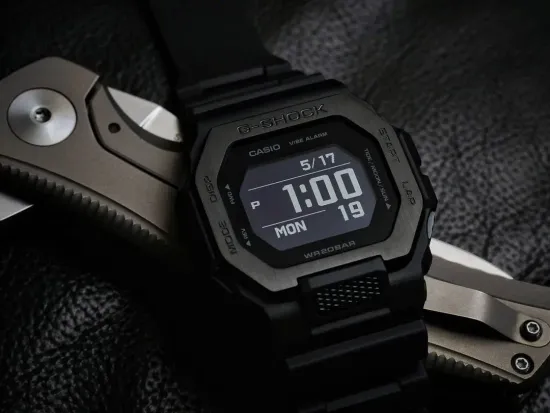 Наручные часы Casio GBX-100NS-1E