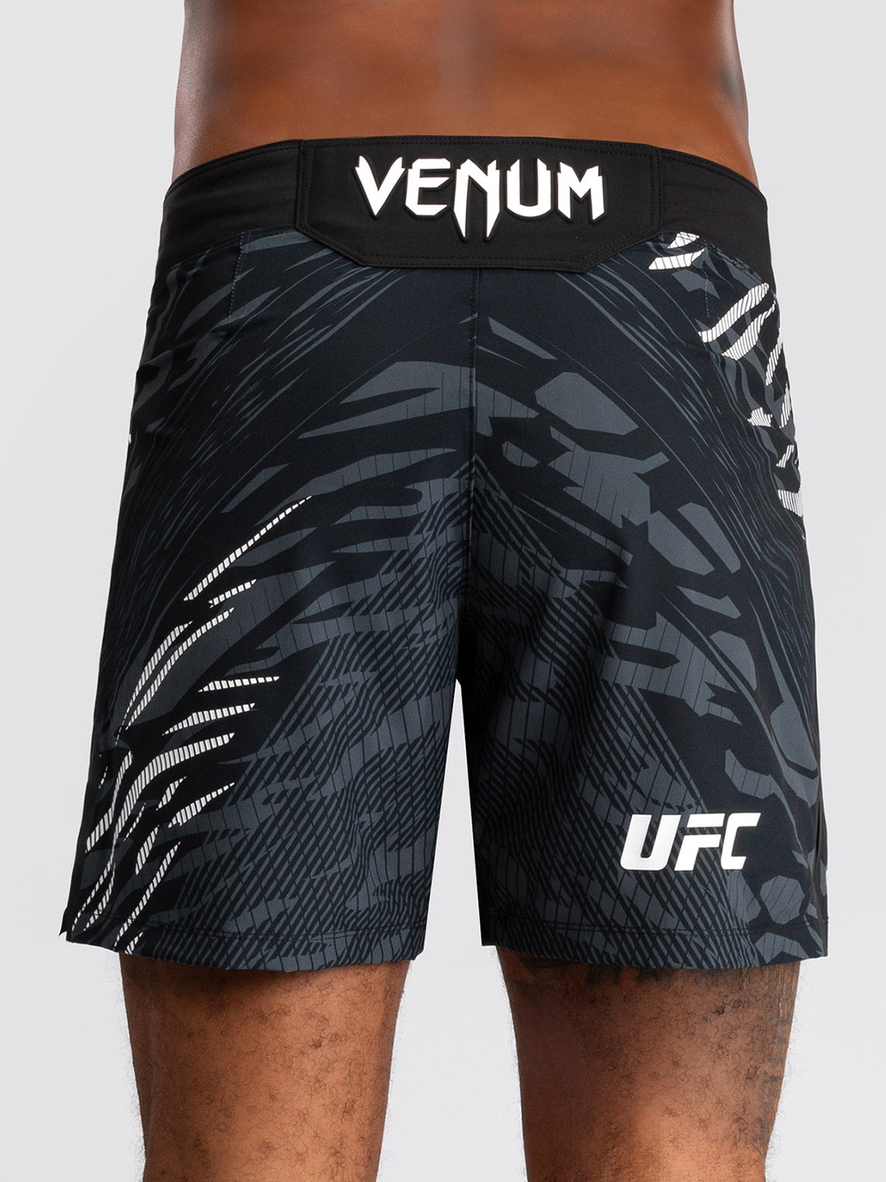 Шорты ММА UFC Fusion by Venum Authentic Fight Night Short Black