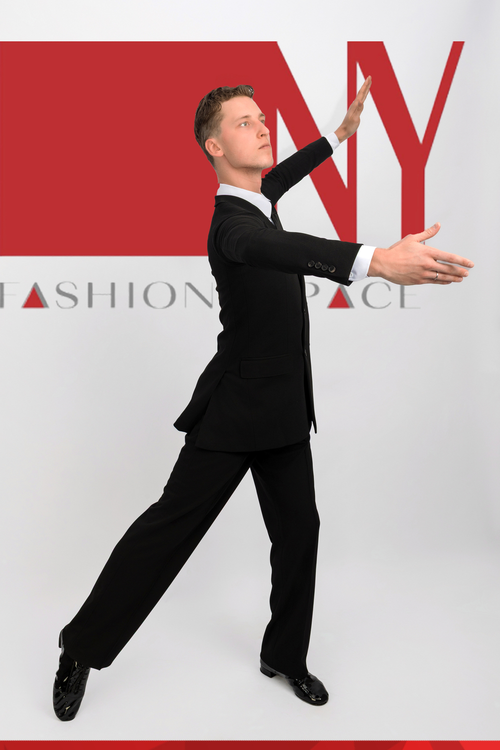 Смокинг Classic по индивидуальным меркам NY Fashionspace