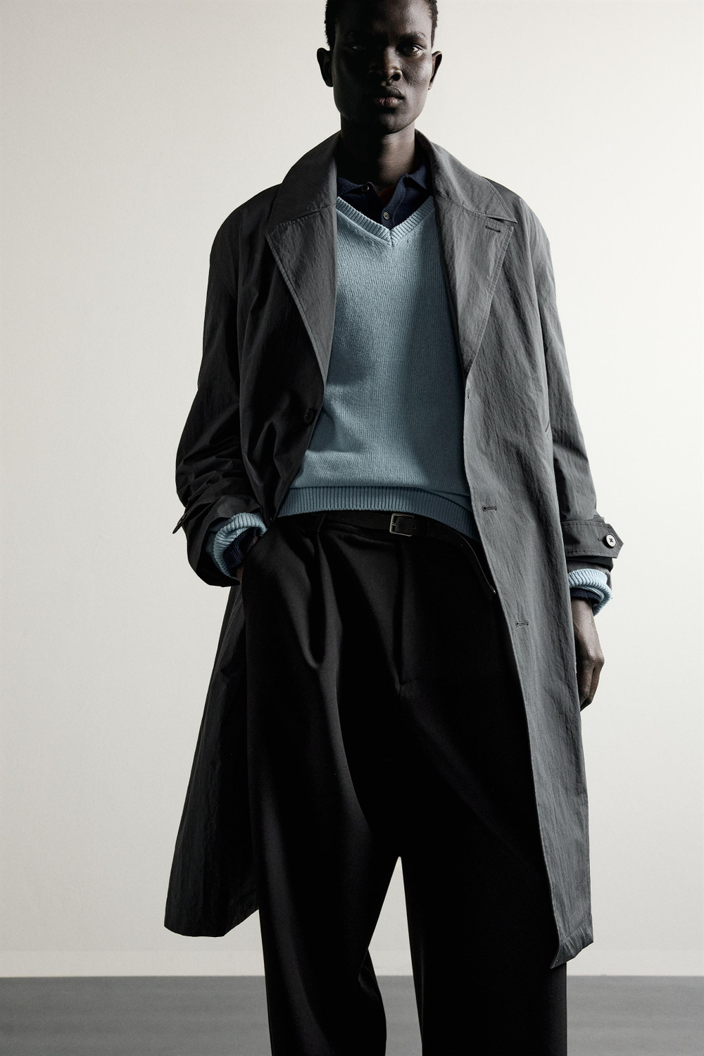 ТРЕНЧ RELAXED FIT ИЗ ВЫСОКОТЕХНОЛОГИЧНОЙ ТКАНИ — ZARA