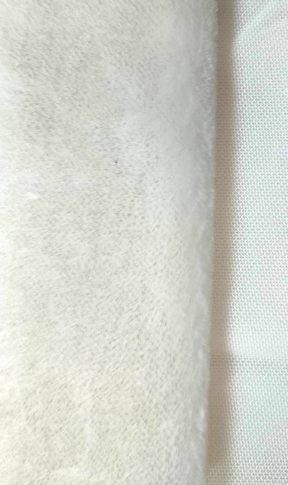 Мех игрушка, пр-во Китай, 280 г/м2, 7 мм, п/э 100%, ш. 150 см, белый