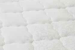 SERTA EMBRACE Emotion