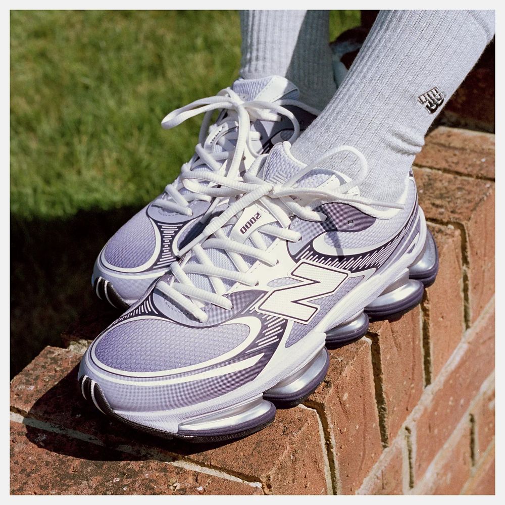 Кроссовки женские NEW BALANCE 20009