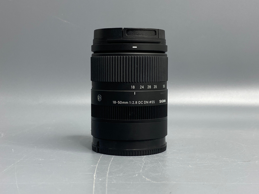 Sigma 18-50mm f/2.8 DC DN Contemporary Sony E