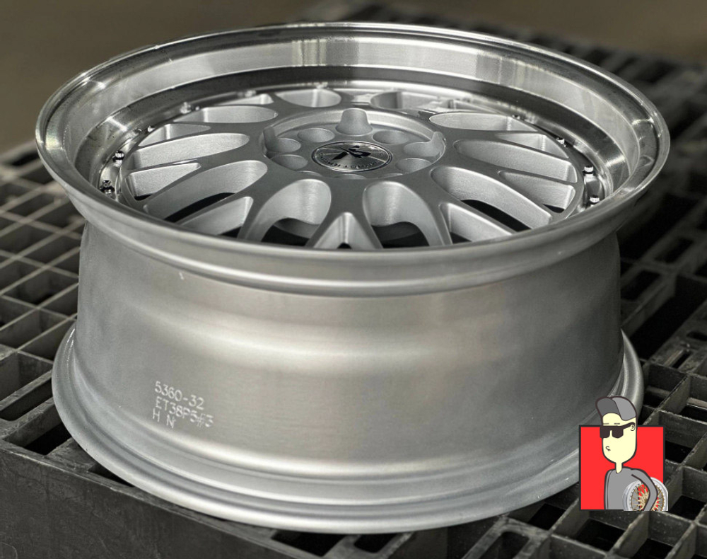 Комплект дисков BBS LM 17x7.5 et38 5x100/5x114.3