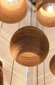 design cardboard light Gray 17-43 ( by Delightful )
