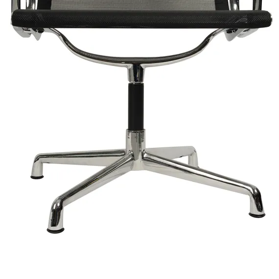 Офисное кресло Eames EA 108 черное