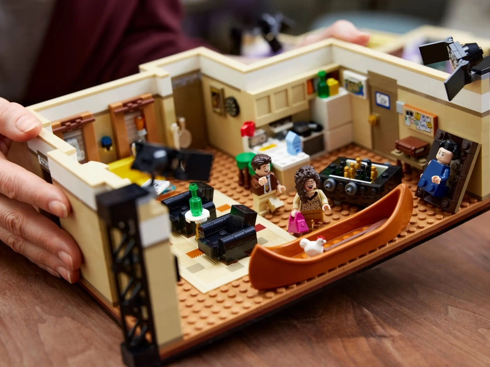 Конструктор LEGO Icons 10292 The Friends Apartments