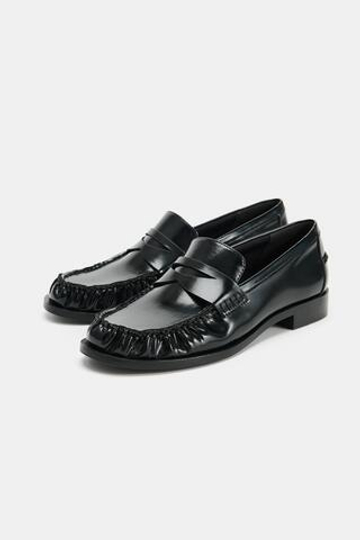 ZARA ЛАКИРОВАННЫЕ ЛОФЕРЫ, ЧЕРНЫЙ