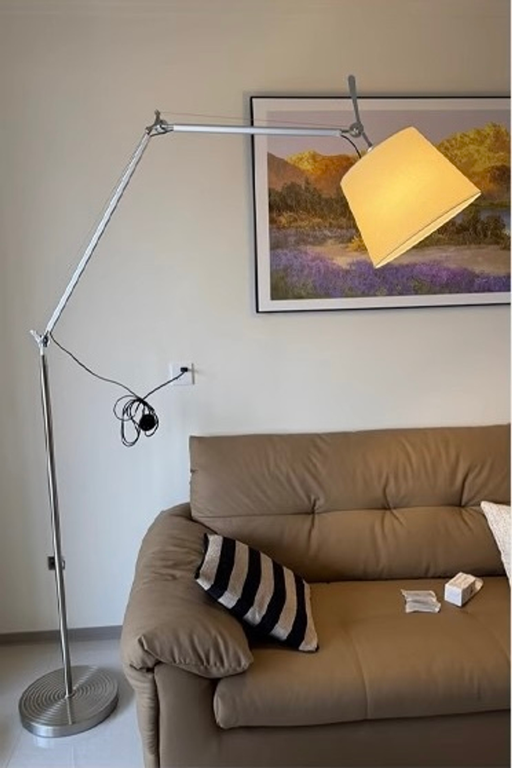 Floor design lamp Tolomeo Mega by Artemide