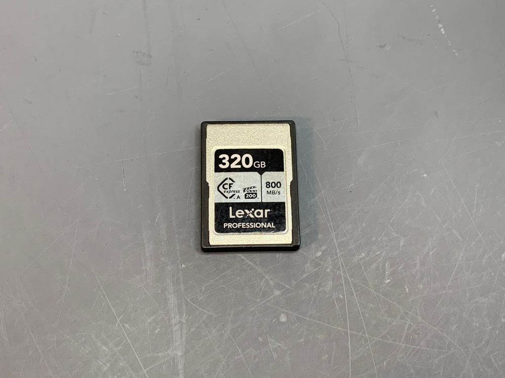 Lexar CFexpress Type A 320GB + картридер CF express A