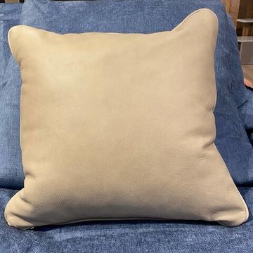 Подушка декоративная TELAS, MOD INTERIORS цвет бежевый