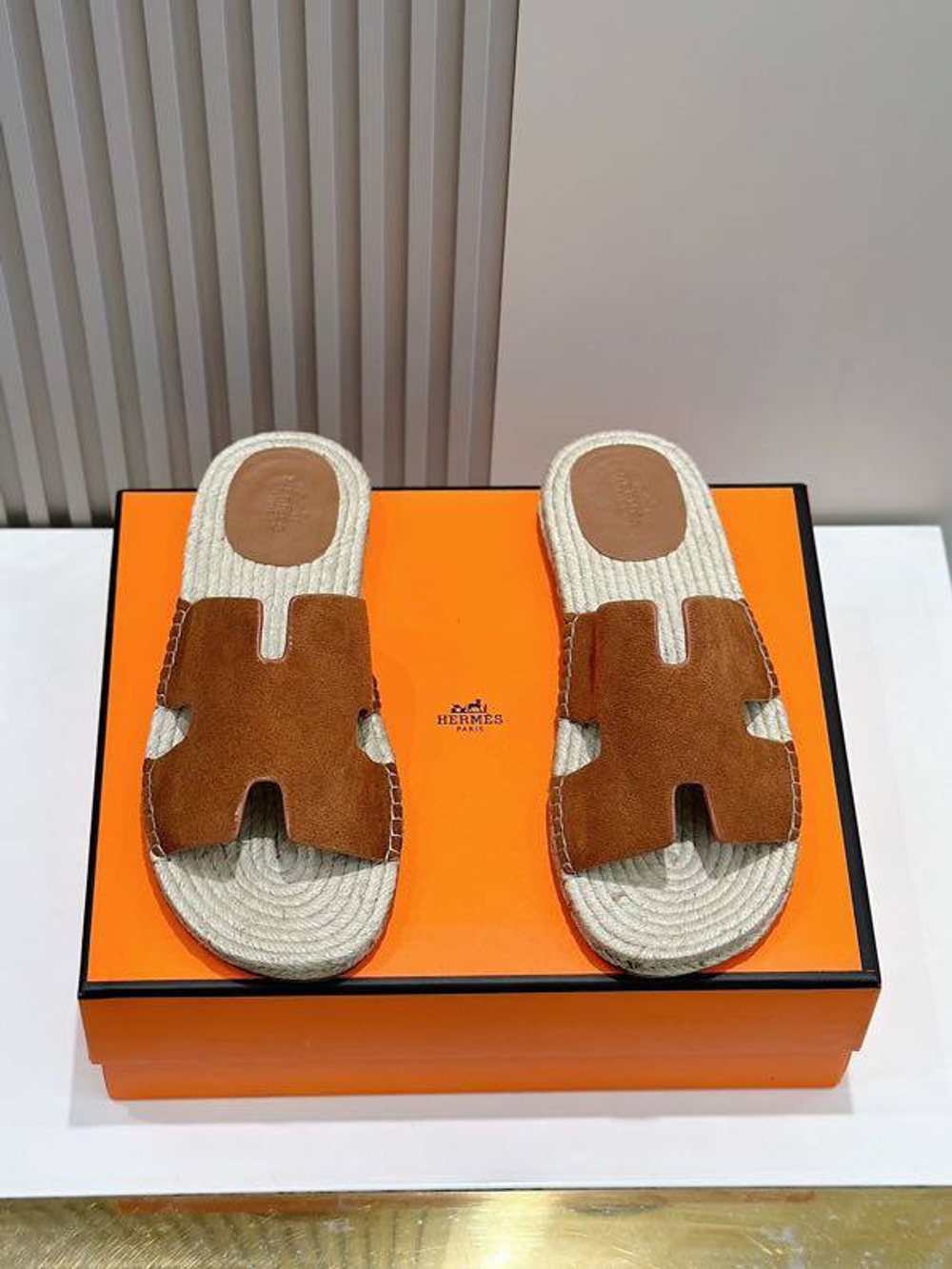 Шлепанцы Hermes