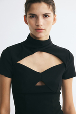 Платье из крепа с декоративным вырезом - H&M