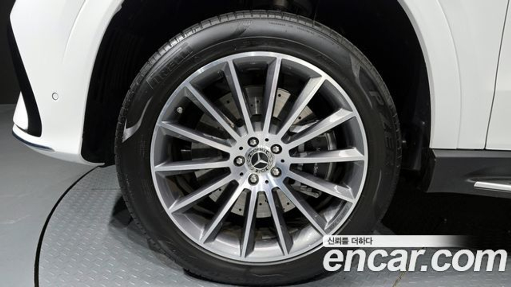 Mercedes-Benz GLE-Class GLE450 4MATIC — 2024