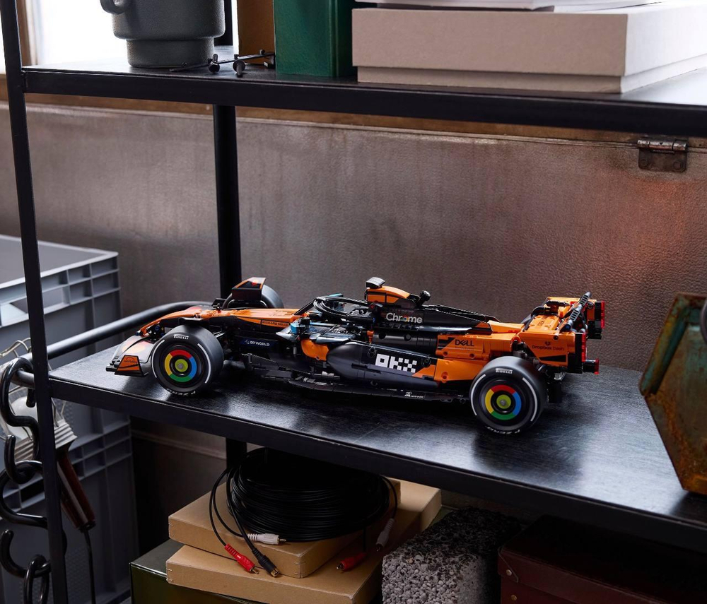 Конструктор Лего Техник Гоночный автомобиль McLaren MCL39 42228 | LEGO Technic F1 болид Формулы-1 | 1675 деталей | 18+