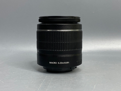 Canon 550D kit 18-55mm 3.5-5.6 III 7.500 кадров