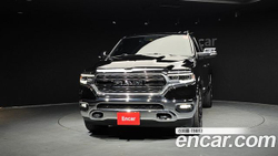 Dodge RAM Pickup 5.7 — 2021