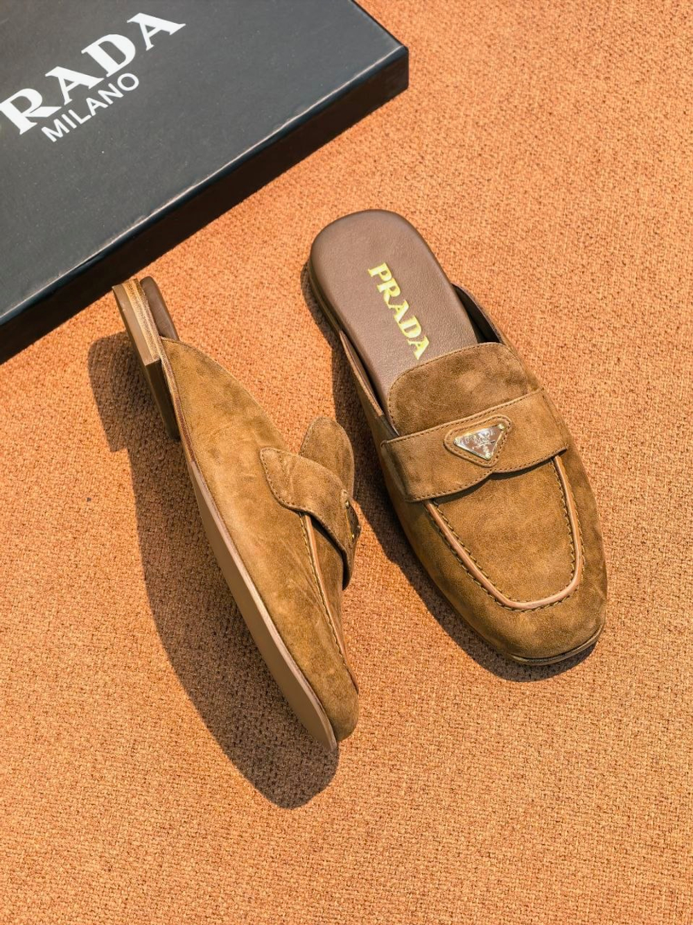 Мюли Prada