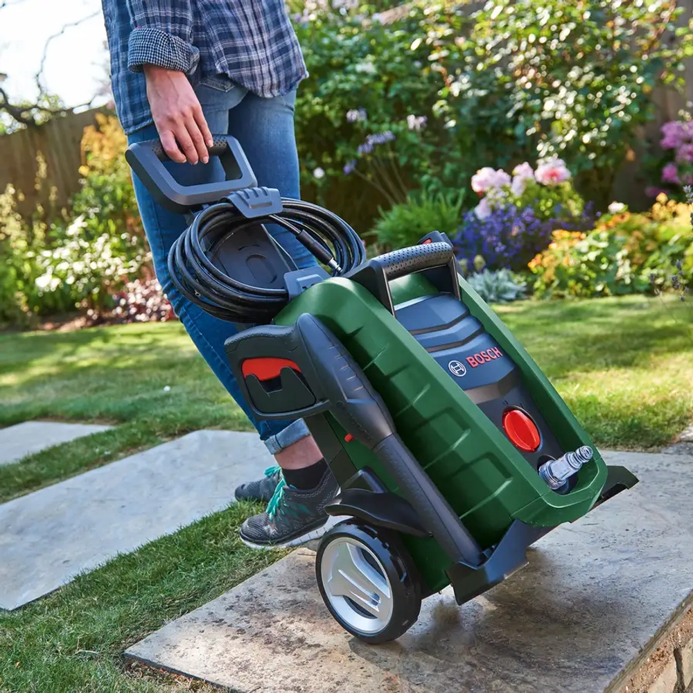 Мойка высокого давления Universal Aquatak 135 BOSCH 06008A7C00