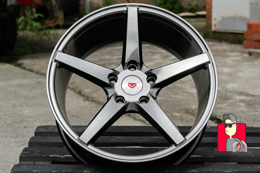Комплект дисков Vossen VPS-303 17x8 et35 5x114.3