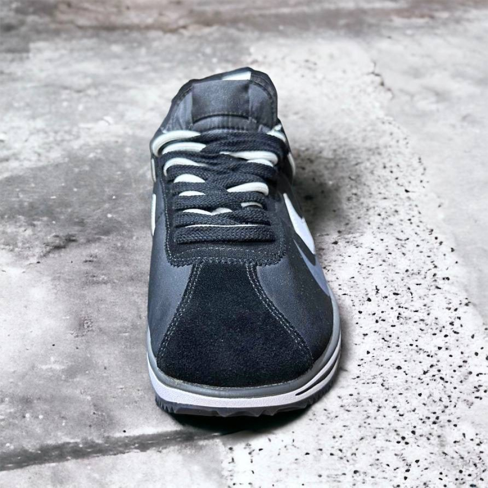Nike x Sacai VaporWaffle • Black\White