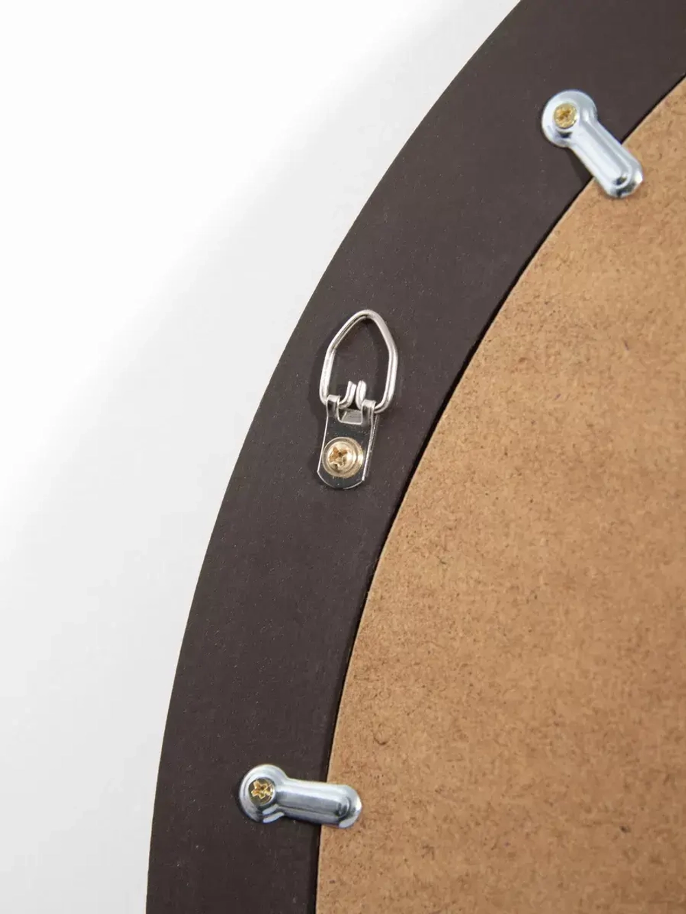 Зеркало настенное для прихожей 57 см
