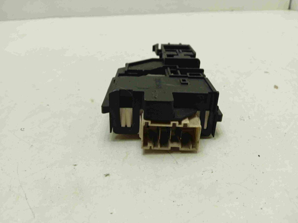 ZWQ3103 кт199 Блокировка люка для стиральной машины Zanussi ZWQ3103 б/у