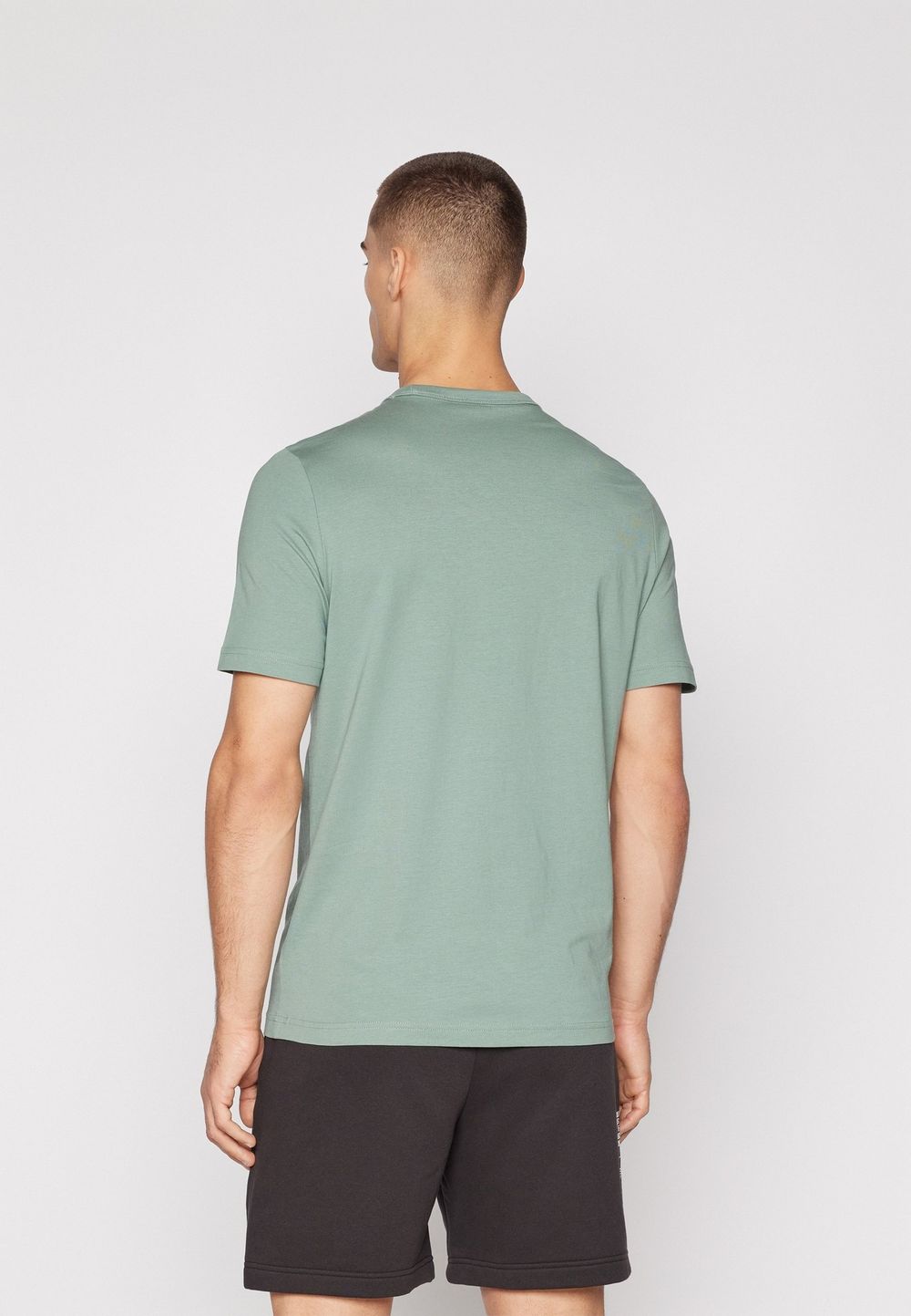 Футболка мужская PUMA CLASS Graphic Tee