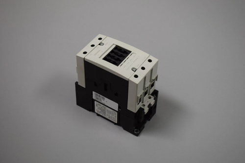 SIEMENS 3RT1046-1A..4