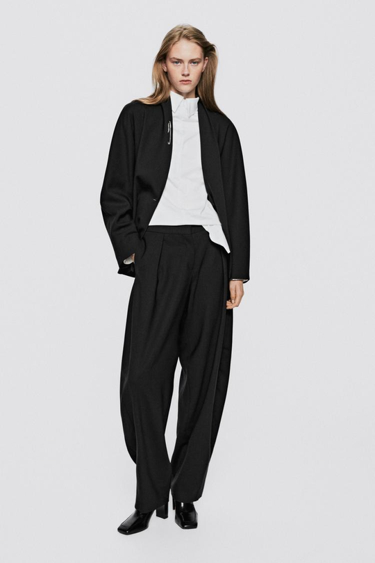 Massimo Dutti Костюмные брюки-бочонок плиссированные - Limited Edition, черный