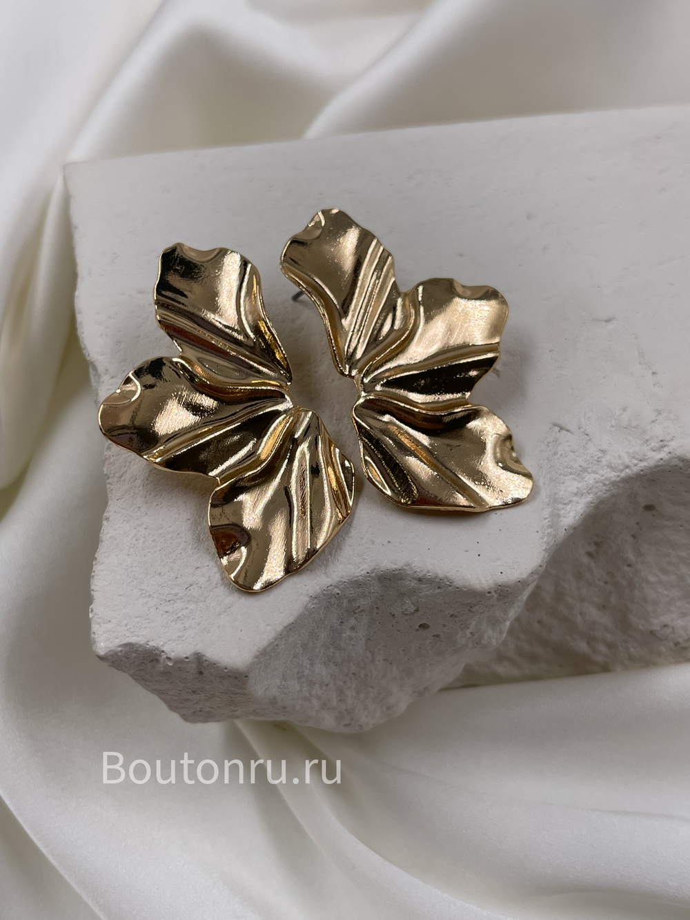 Серьги "Лепесток" золотистые