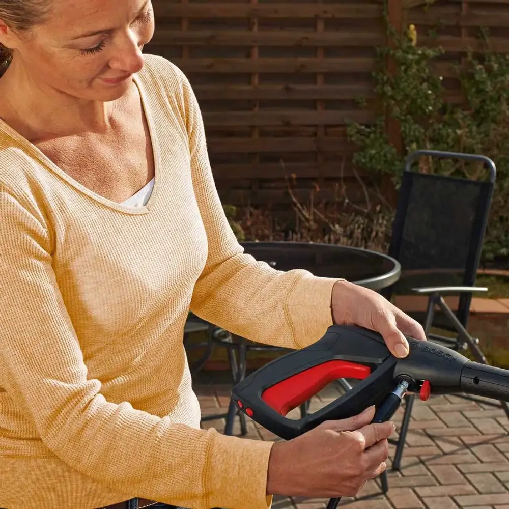 Мойка высокого давления Universal Aquatak 130 BOSCH 06008A7B00