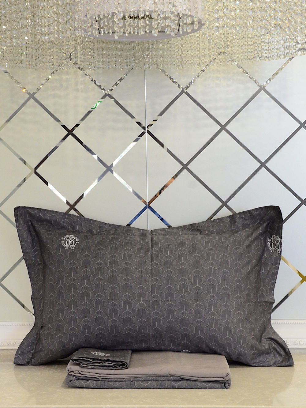 Постельное белье Roberto Cavalli Geometry Dark Gray