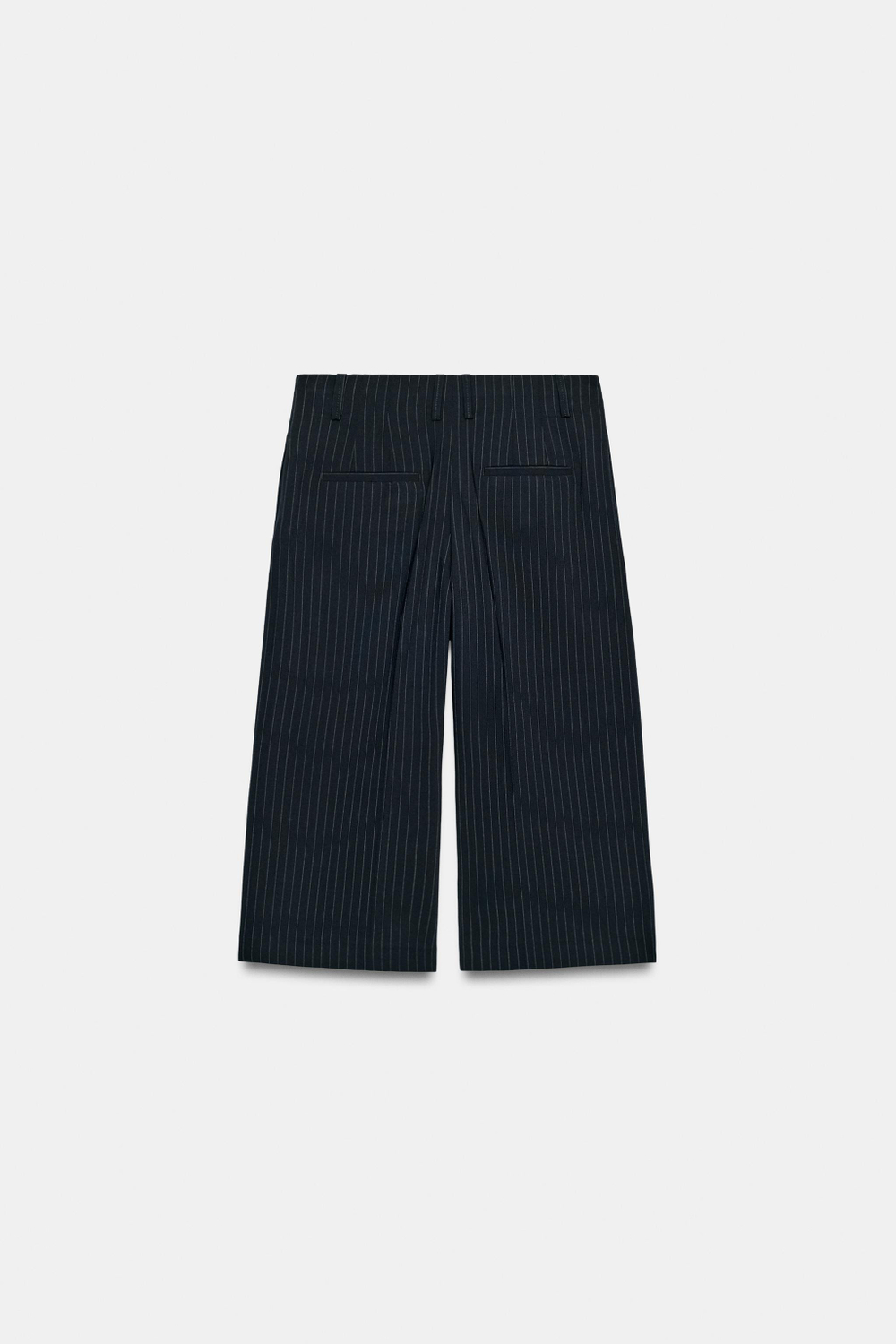 ПРЯМЫЕ ШОРТЫ С ЗАЩИПАМИ — ZW COLLECTION — ZARA