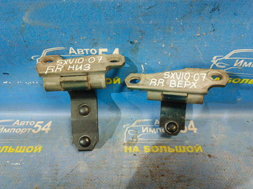 Петля двери задней правой TOYOTA CAMRY 1996