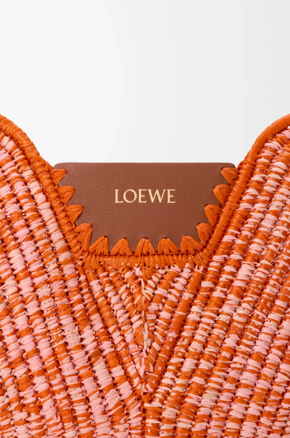 Loewe Сумка среднего размера Swing из рафии и телячьей кожи, ярко-оранжевый/розовый