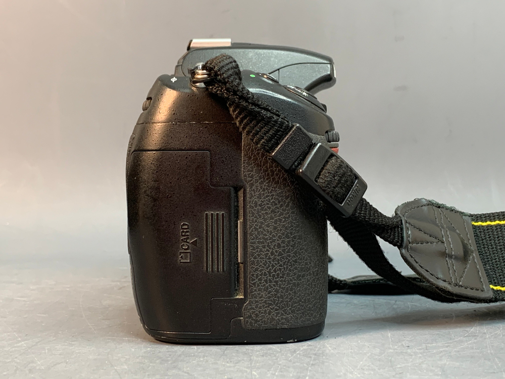 Nikon D300S body 30.000 кадров