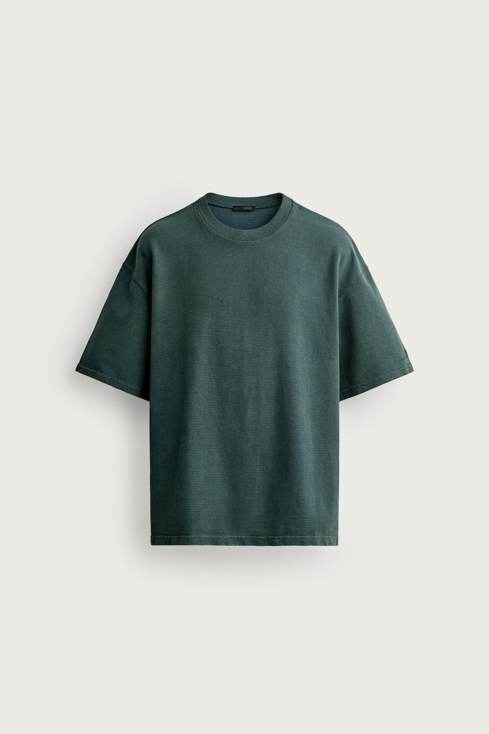 ФУТБОЛКА ИЗ РИФЛЕНОГО ТРИКОТАЖА С ЭФФЕКТОМ ПОТЕРТОСТИ — ZARA