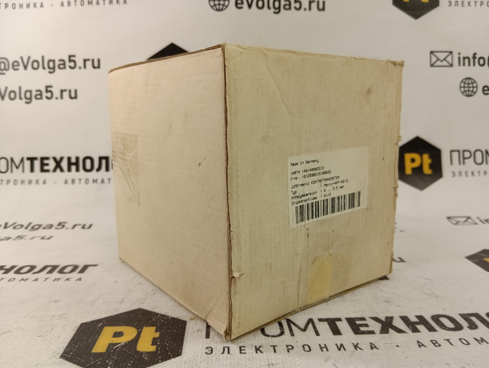 JUMO  407-02-3 (0-2,5 bar) новое